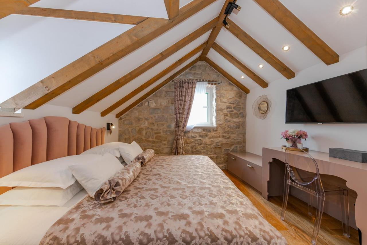 Villa Bante - Luxury Stone House Kaštela 外观 照片